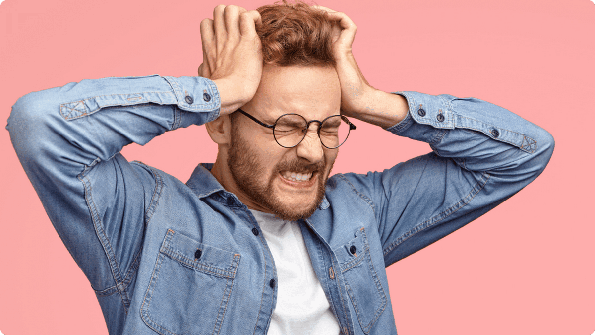 دلیل سردرد ناشی از عینک طبی