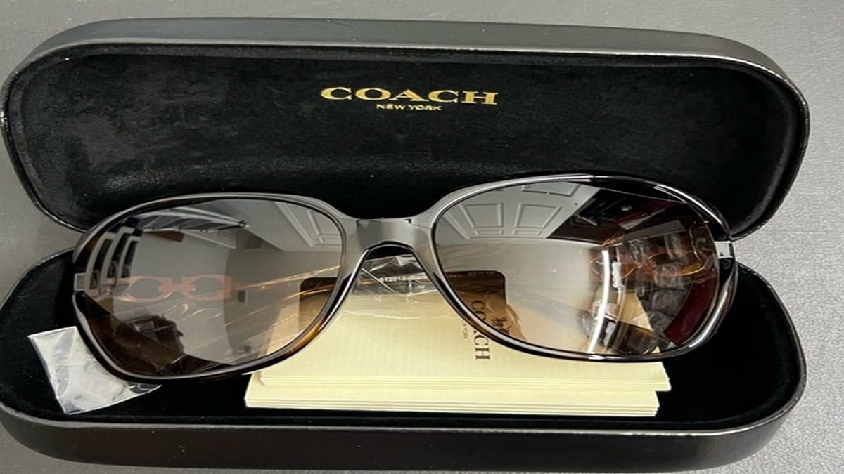 تشخیص عینک آفتابی Coach اصل از تقلبی