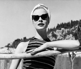 راهنمای انتخاب عینک های کلاسیک مناسب با استایل شما